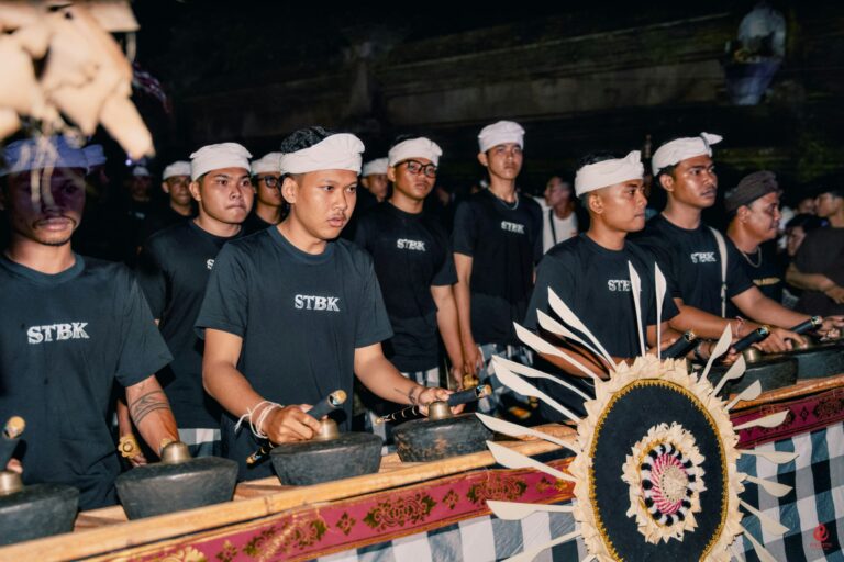 傳統樂器 – C 級初級 ESL 閱讀工作紙 | 傳統樂器