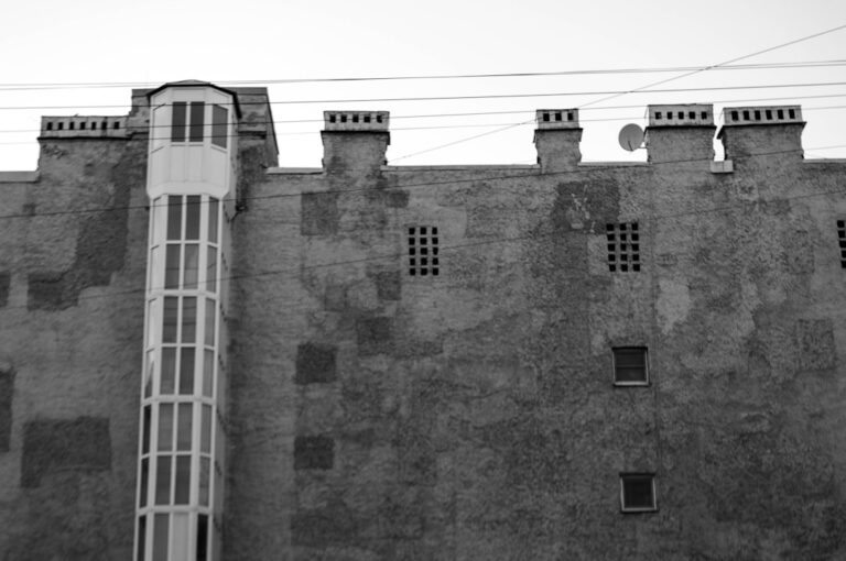 電梯操作員 中文閱讀學習單 |初級 ESL 工作表