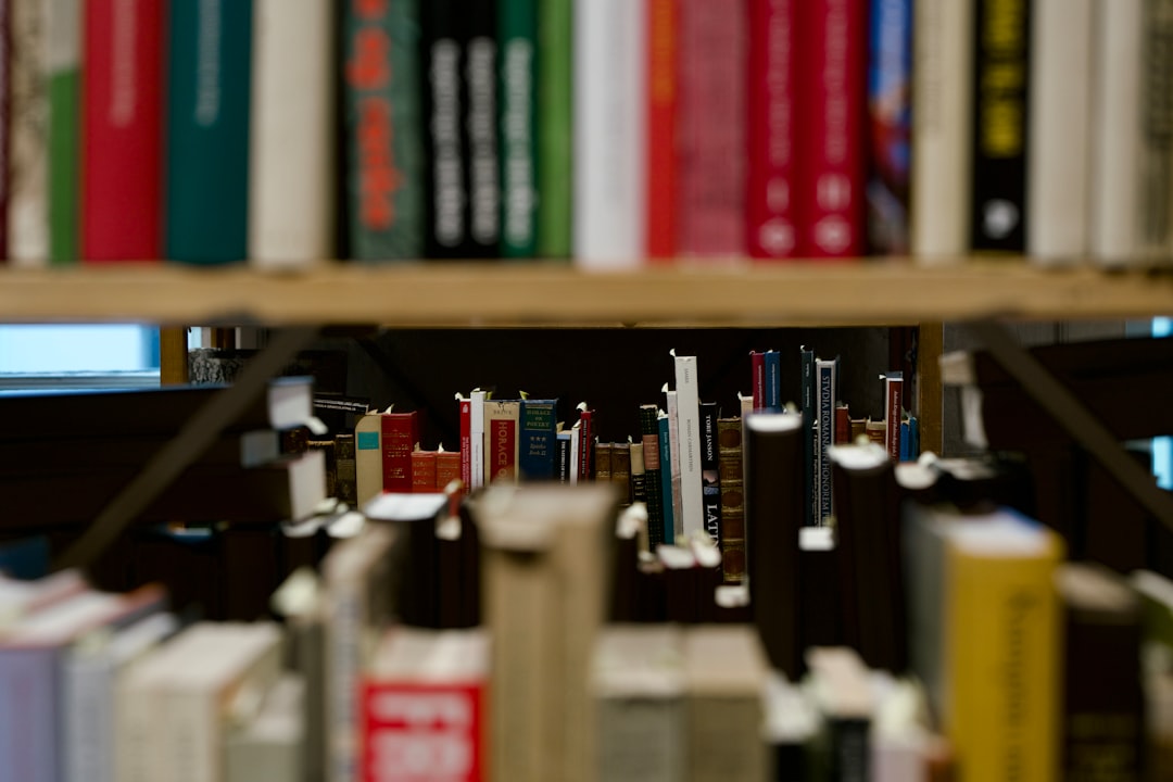 Library bookshelves representing learning resources for English study