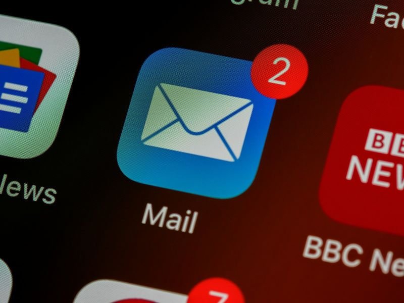 Email inbox mobile business English reply 商業英文回信