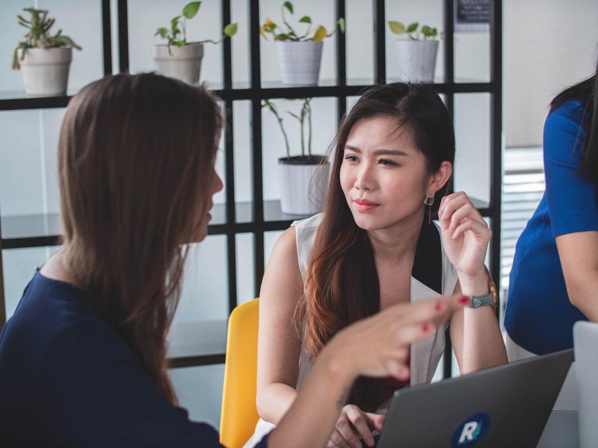Colleagues disagreeing politely using workplace English