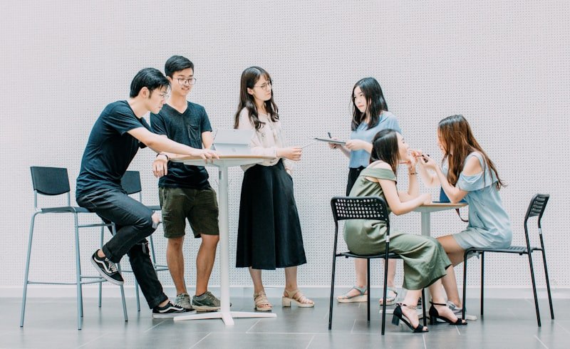 Business English meeting Taiwan office workers