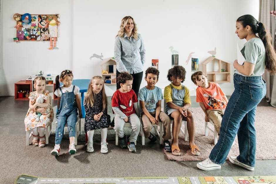 Kindergarten students in an English class