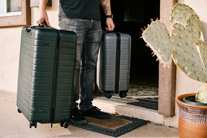 hotel luggage bellhop service 行李 出國英文 check-in