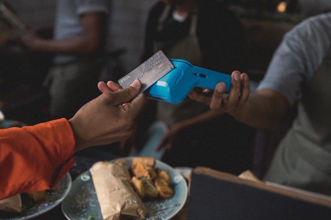 Yoco Khumo Print Card Machine processing payments