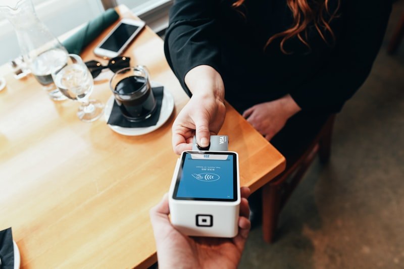 結帳英文 paying restaurant bill credit card