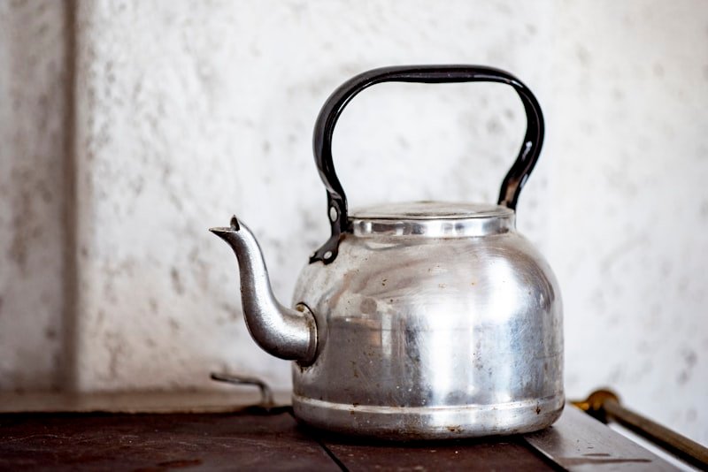 Zero conditional example: boiling water in a kettle shows a general fact 零條件句