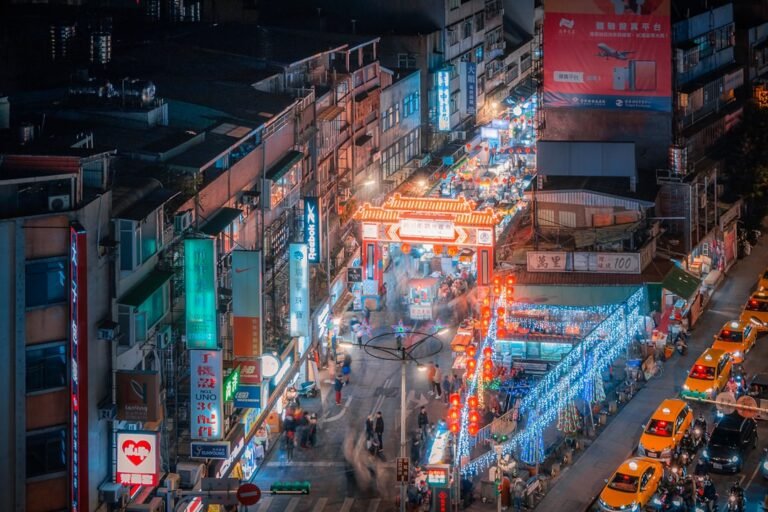 Convenience Store Culture in Taiwan | Elementary ESL Reading Worksheet PDF
