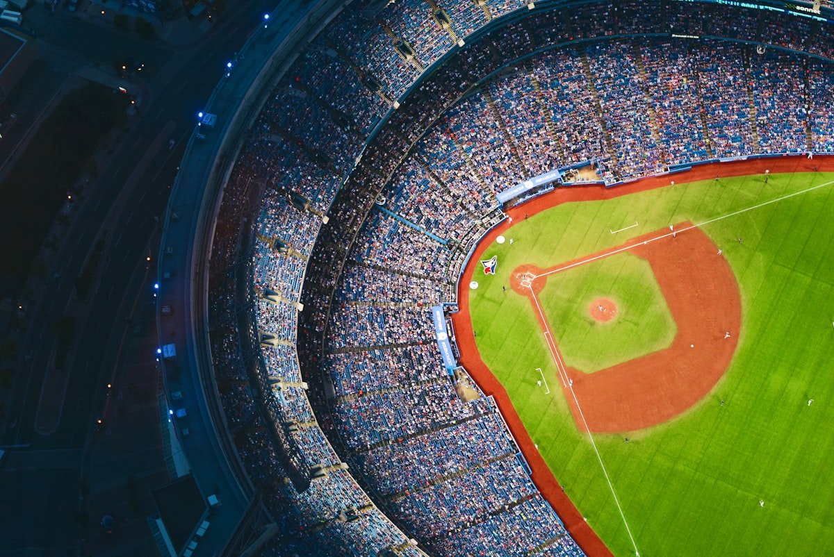 棒球場鳥瞰 aerial baseball stadium origin of out of left field 出乎意料