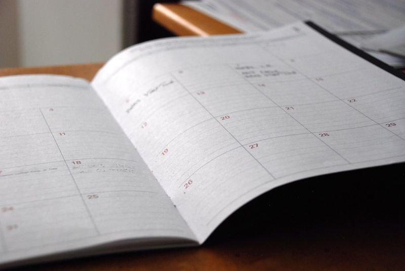Deadline planning phrasal verbs 截止日期英文片語動詞