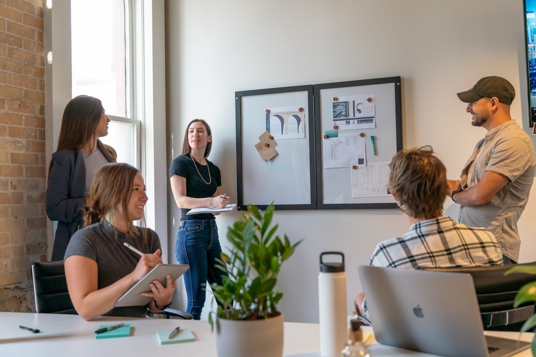 Secret Whiteboard by Sable Flow. team meetings are better with the right collaboration tools.