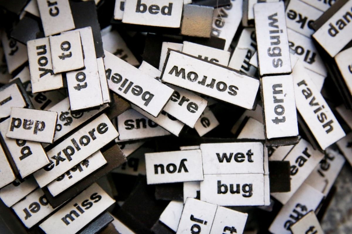 英文假朋友 false friends English vocabulary study featured image