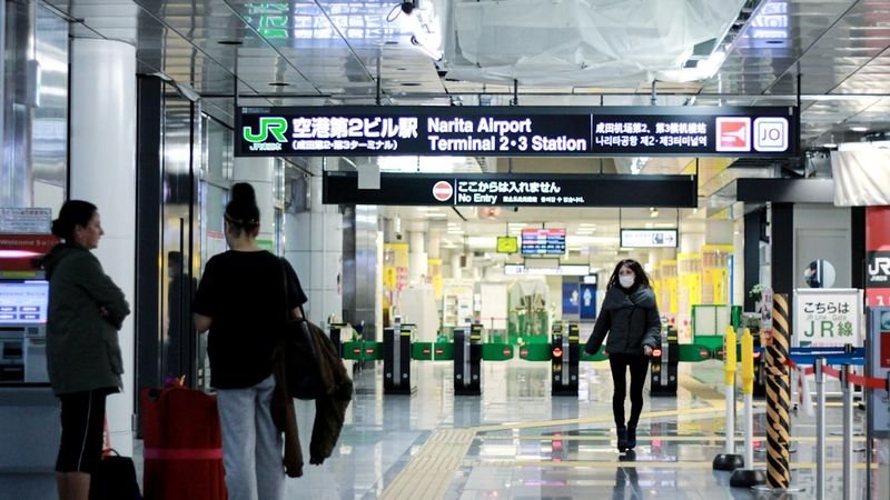 pass through meaning — transit through an airport